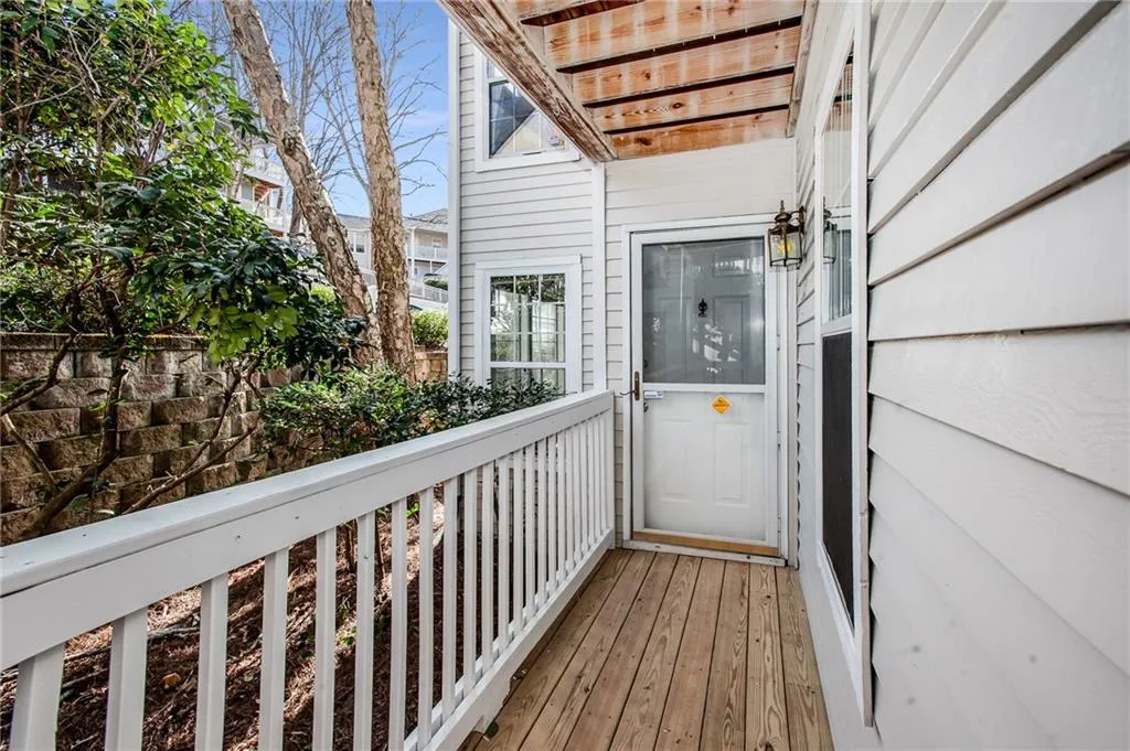 1108 Gettysburg Place, Sandy Springs, Georgia 30350, 2 Bedrooms Bedrooms, ,2 BathroomsBathrooms,Residential,Sold,1108 Gettysburg Place,7023452
