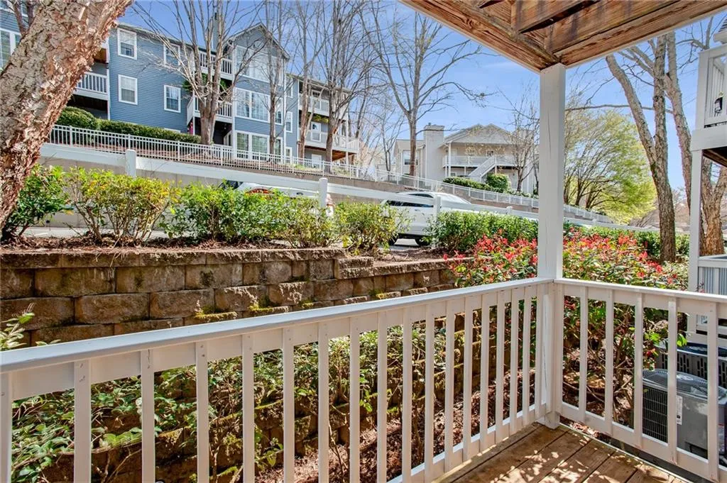 1108 Gettysburg Place, Sandy Springs, Georgia 30350, 2 Bedrooms Bedrooms, ,2 BathroomsBathrooms,Residential,Sold,1108 Gettysburg Place,7023452