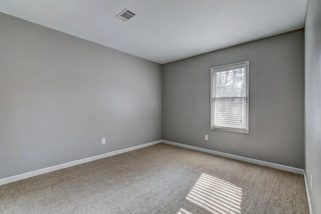 14 Huntington Place Drive, Atlanta, Georgia 30350, 3 Bedrooms Bedrooms, ,2 BathroomsBathrooms,Residential,Sold,14 Huntington Place Drive,5937996