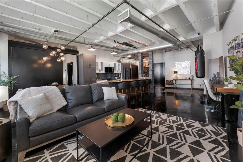 878 Peachtree Street Unit 601, Atlanta, Georgia 30309, 1 Bedroom Bedrooms, ,1 BathroomBathrooms,Residential,For Sale,878 Peachtree Street Unit 601,7592349