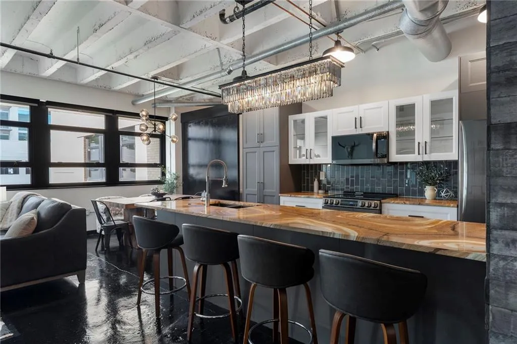 878 Peachtree Street Unit 601, Atlanta, Georgia 30309, 1 Bedroom Bedrooms, ,1 BathroomBathrooms,Residential,For Sale,878 Peachtree Street Unit 601,7592349