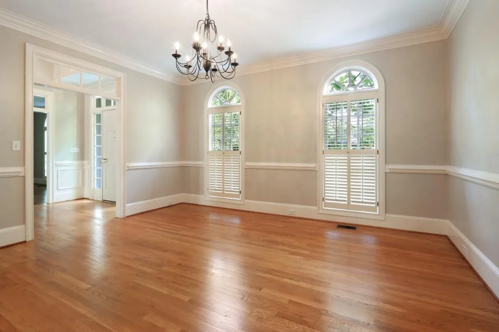 10 Old Stratton Chase, Sandy Springs, Georgia 30328, 5 Bedrooms Bedrooms, ,3 BathroomsBathrooms,Residential,Sold,10 Old Stratton Chase,5835260