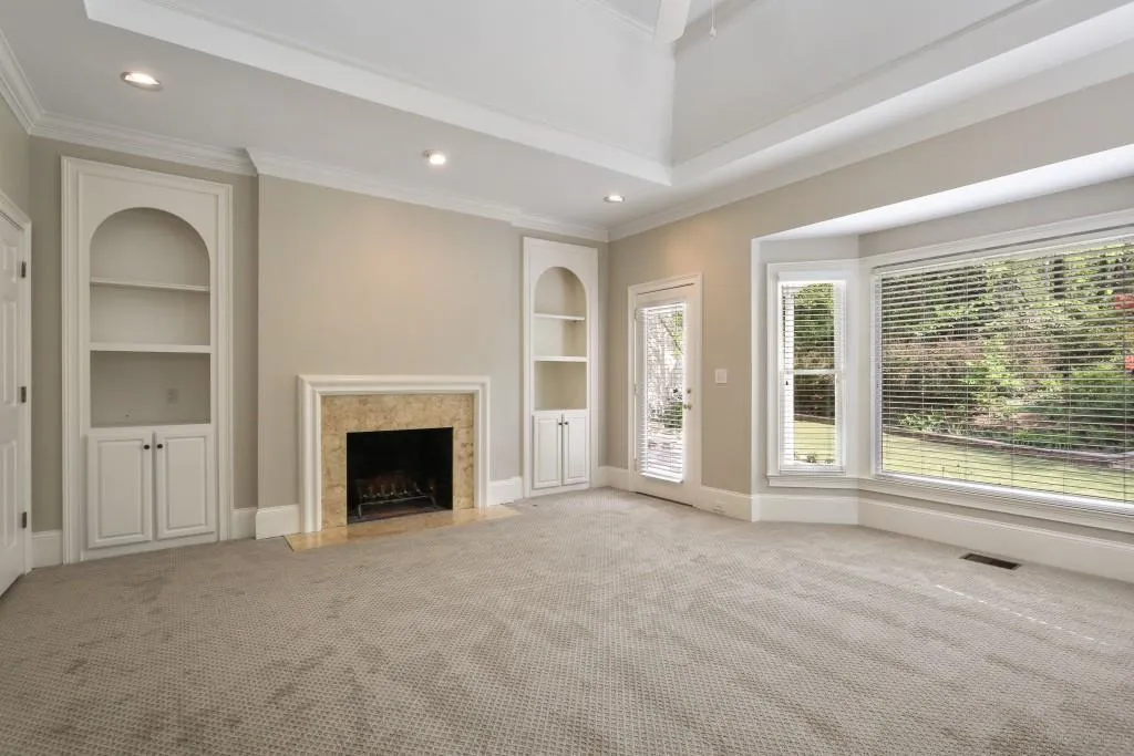 10 Old Stratton Chase, Sandy Springs, Georgia 30328, 5 Bedrooms Bedrooms, ,3 BathroomsBathrooms,Residential,Sold,10 Old Stratton Chase,5835260