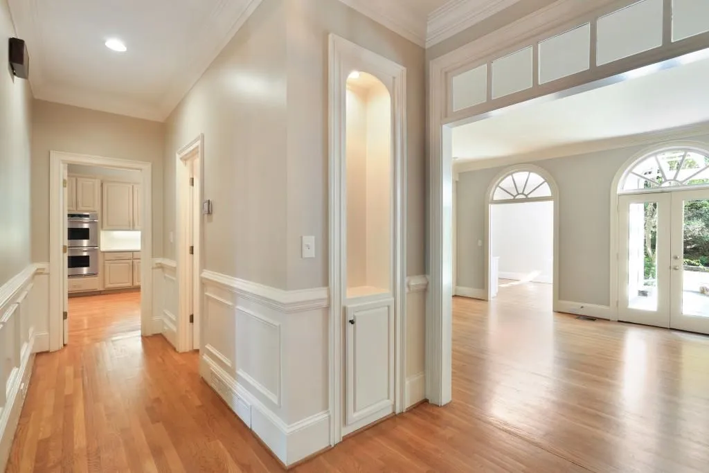 10 Old Stratton Chase, Sandy Springs, Georgia 30328, 5 Bedrooms Bedrooms, ,3 BathroomsBathrooms,Residential,Sold,10 Old Stratton Chase,5835260