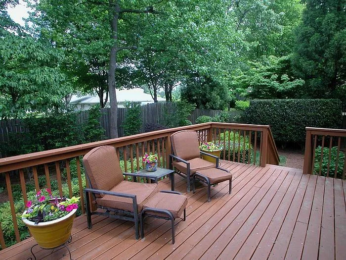 610 Glenridge Close, Atlanta, Georgia 30328, 4 Bedrooms Bedrooms, ,2 BathroomsBathrooms,Residential,Sold,610 Glenridge Close,5535184