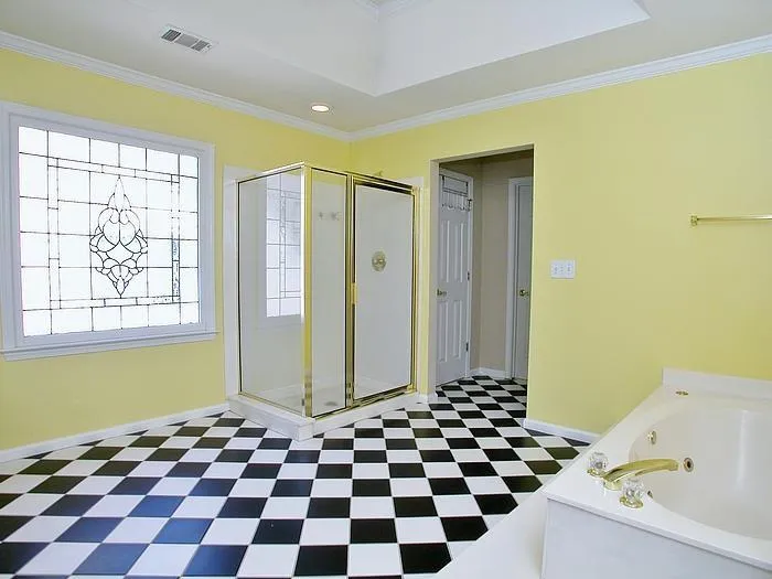 610 Glenridge Close, Atlanta, Georgia 30328, 4 Bedrooms Bedrooms, ,2 BathroomsBathrooms,Residential,Sold,610 Glenridge Close,5535184