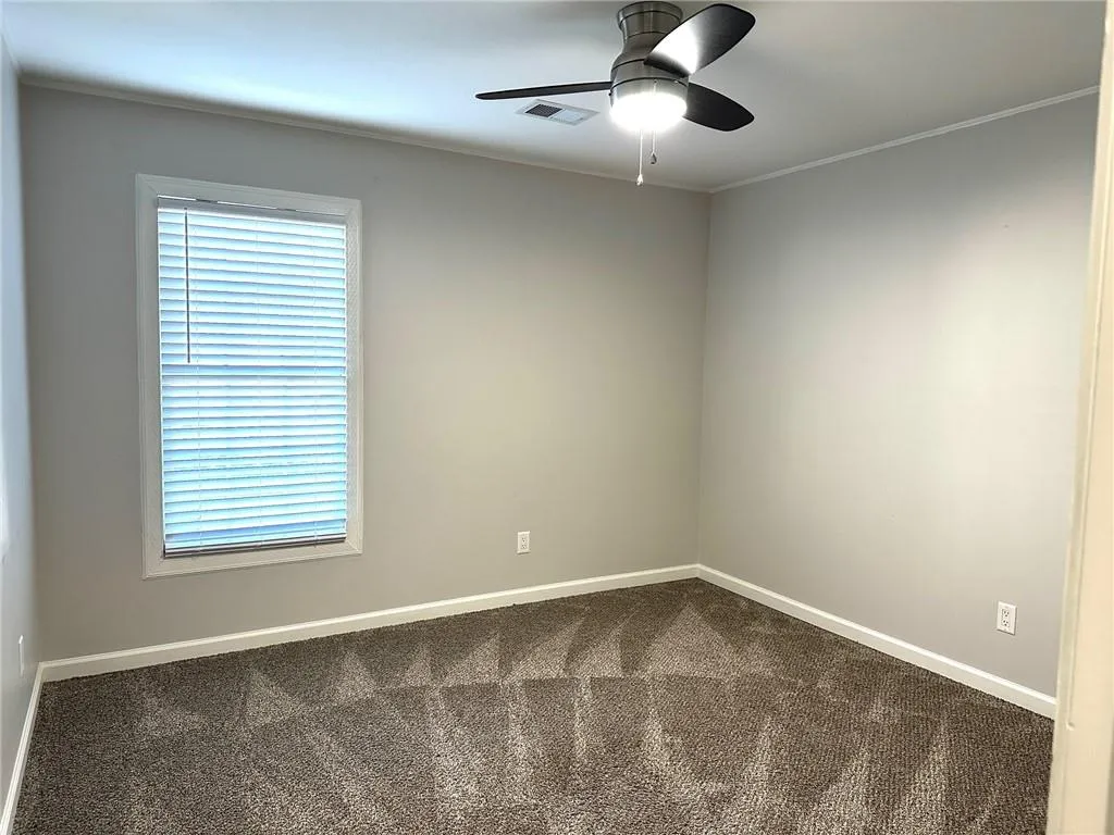 Bedroom 3 or…, can change color temperature of ceiling fan light