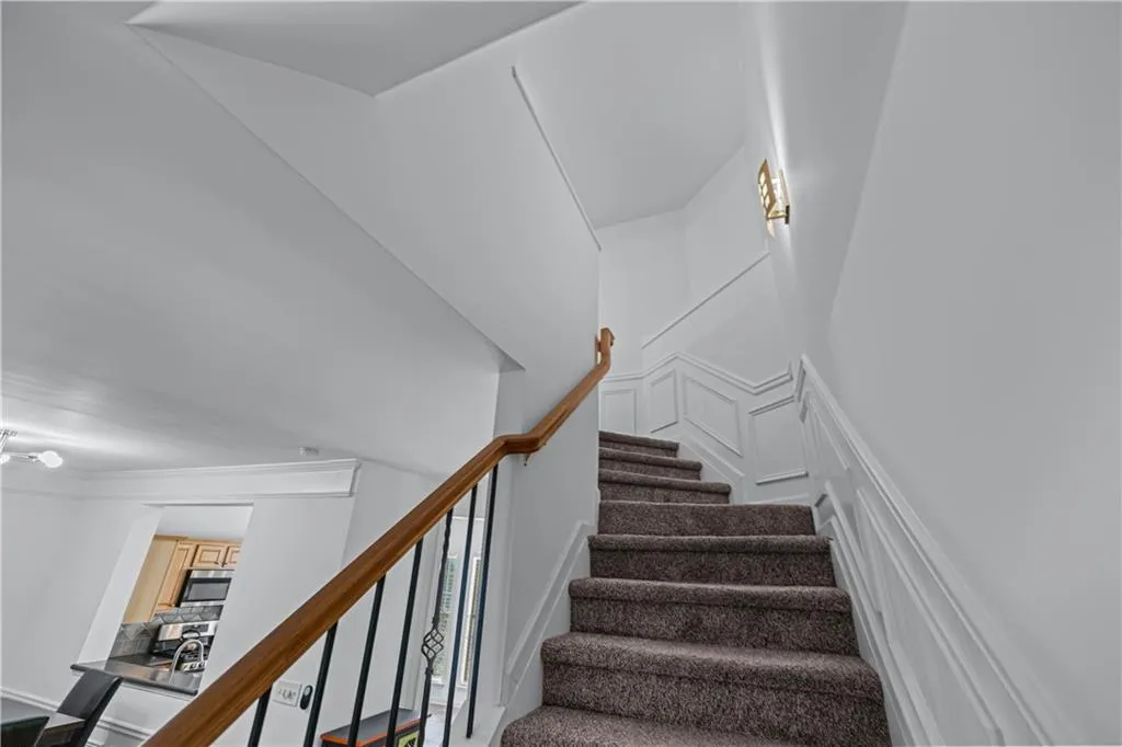 2487 Bridlewood Drive Se Unit 9, Atlanta, Georgia 30339, 3 Bedrooms Bedrooms, ,2 BathroomsBathrooms,Residential,For Sale,2487 Bridlewood Drive Se Unit 9,7643804