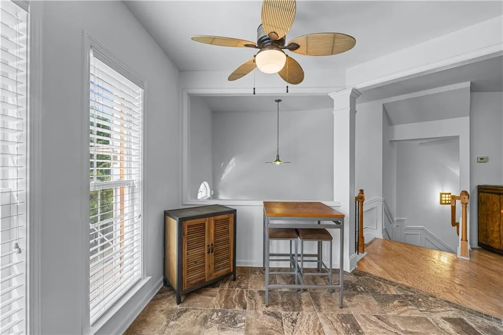 2487 Bridlewood Drive Se Unit 9, Atlanta, Georgia 30339, 3 Bedrooms Bedrooms, ,2 BathroomsBathrooms,Residential,For Sale,2487 Bridlewood Drive Se Unit 9,7643804
