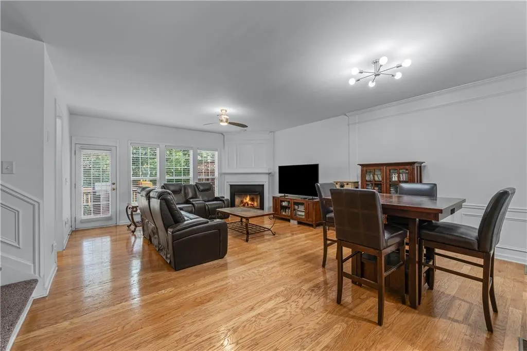 2487 Bridlewood Drive Se Unit 9, Atlanta, Georgia 30339, 3 Bedrooms Bedrooms, ,2 BathroomsBathrooms,Residential,For Sale,2487 Bridlewood Drive Se Unit 9,7643804