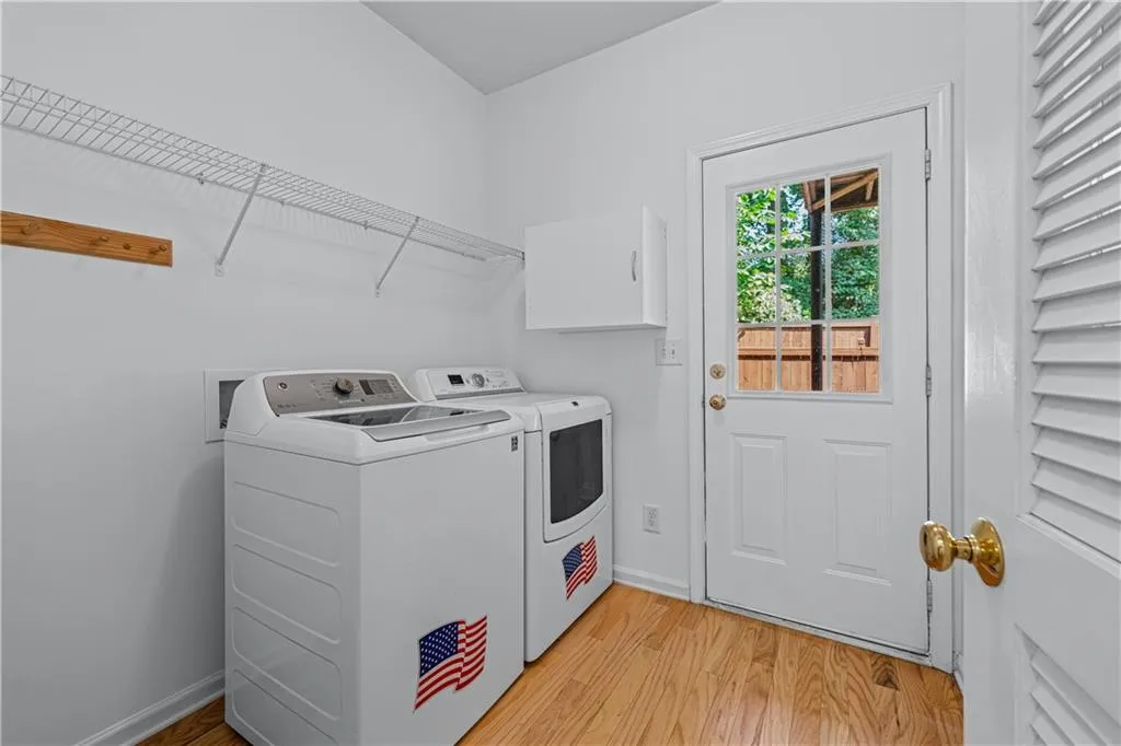 2487 Bridlewood Drive Se Unit 9, Atlanta, Georgia 30339, 3 Bedrooms Bedrooms, ,2 BathroomsBathrooms,Residential,For Sale,2487 Bridlewood Drive Se Unit 9,7643804