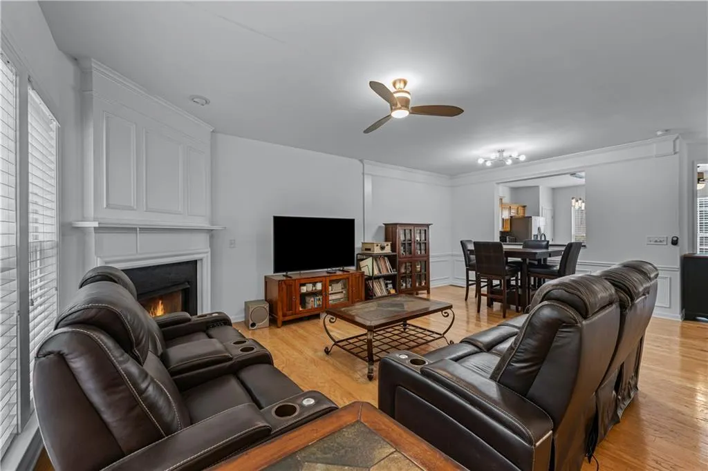 2487 Bridlewood Drive Se Unit 9, Atlanta, Georgia 30339, 3 Bedrooms Bedrooms, ,2 BathroomsBathrooms,Residential,For Sale,2487 Bridlewood Drive Se Unit 9,7643804