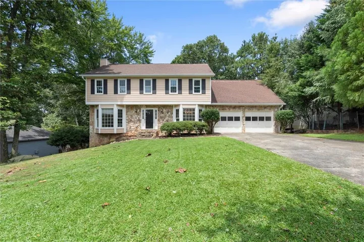 9126 Branch Valley Way, Roswell, Georgia 30076