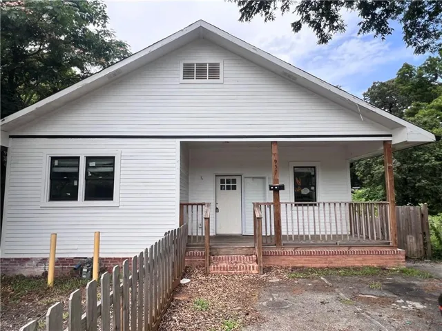 957 Metropolitan Parkway Sw, Atlanta, Georgia 30310