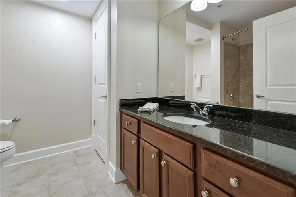 200 River Vista Drive Unit 316, Atlanta, Georgia 30339, 2 Bedrooms Bedrooms, ,2 BathroomsBathrooms,Residential,Sold,200 River Vista Drive Unit 316,6842990