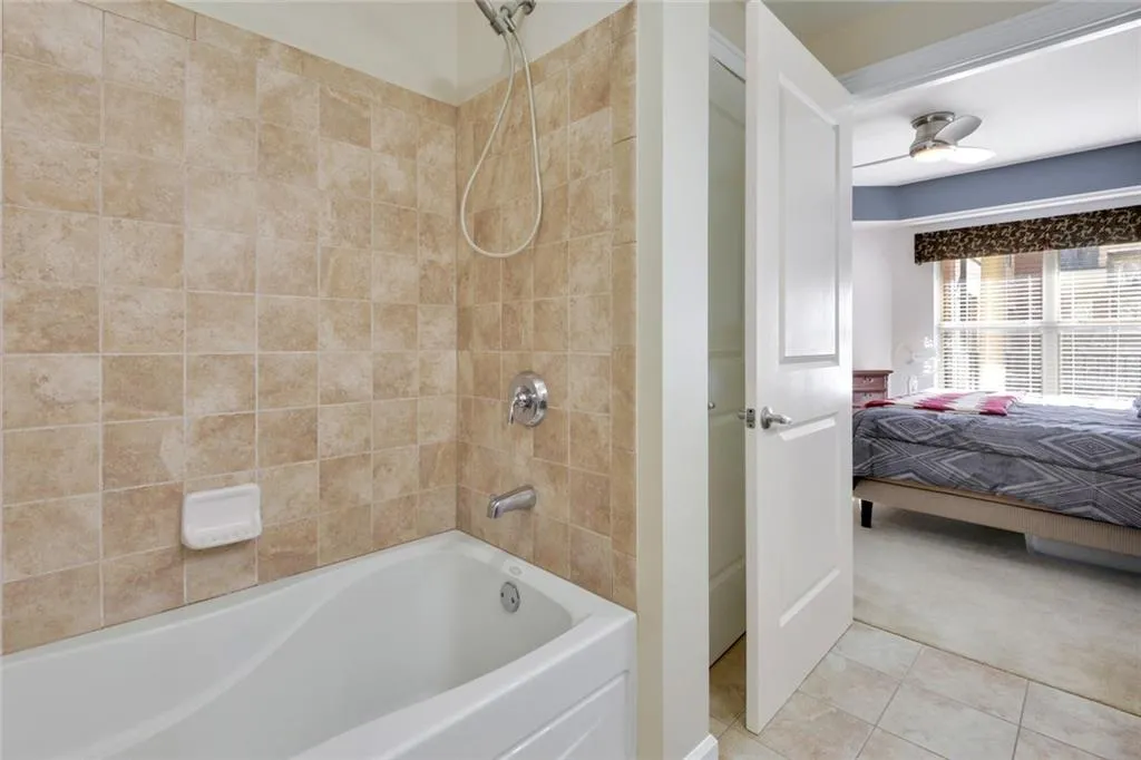 200 River Vista Drive Unit 316, Atlanta, Georgia 30339, 2 Bedrooms Bedrooms, ,2 BathroomsBathrooms,Residential,Sold,200 River Vista Drive Unit 316,6842990