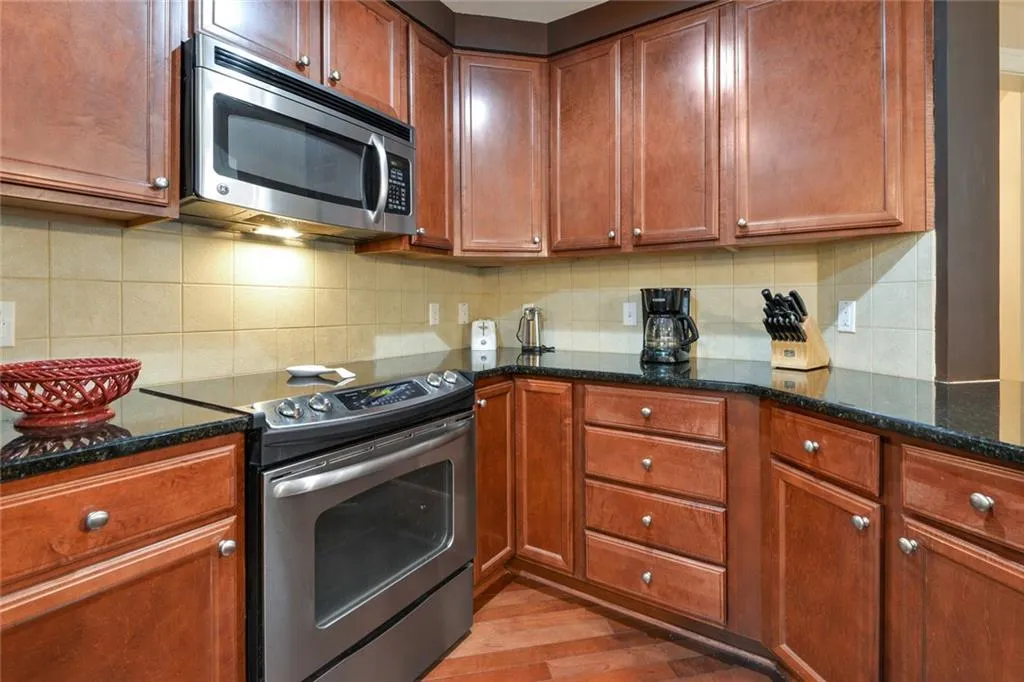 200 River Vista Drive Unit 316, Atlanta, Georgia 30339, 2 Bedrooms Bedrooms, ,2 BathroomsBathrooms,Residential,Sold,200 River Vista Drive Unit 316,6842990