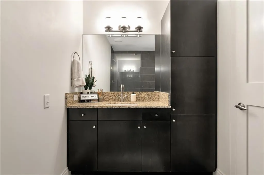 905 Juniper Street Ne Unit 805, Atlanta, Georgia 30309, 3 Bedrooms Bedrooms, ,2 BathroomsBathrooms,Residential,For Sale,905 Juniper Street Ne Unit 805,7605212