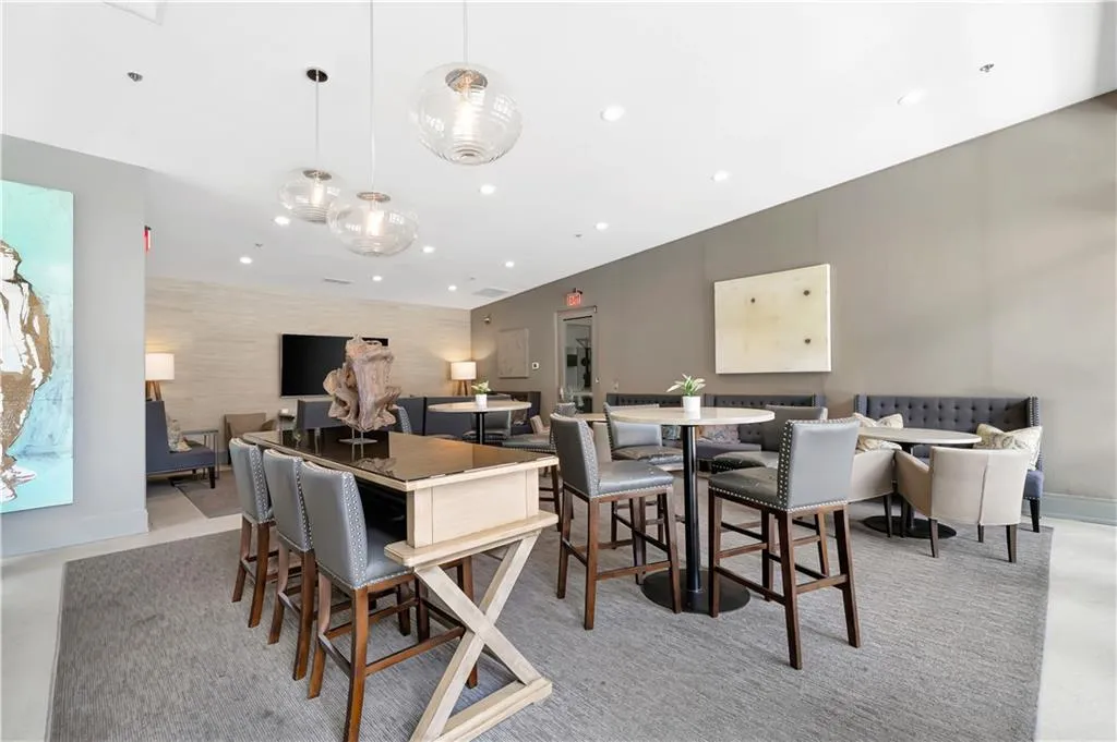 905 Juniper Street Ne Unit 805, Atlanta, Georgia 30309, 3 Bedrooms Bedrooms, ,2 BathroomsBathrooms,Residential,For Sale,905 Juniper Street Ne Unit 805,7605212