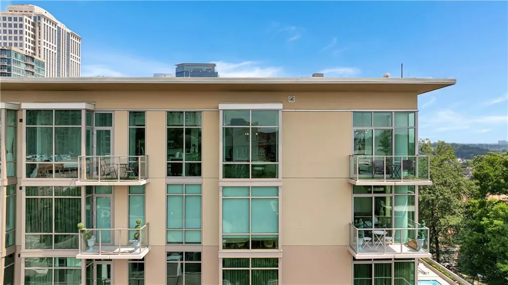 905 Juniper Street Ne Unit 805, Atlanta, Georgia 30309, 3 Bedrooms Bedrooms, ,2 BathroomsBathrooms,Residential,For Sale,905 Juniper Street Ne Unit 805,7605212