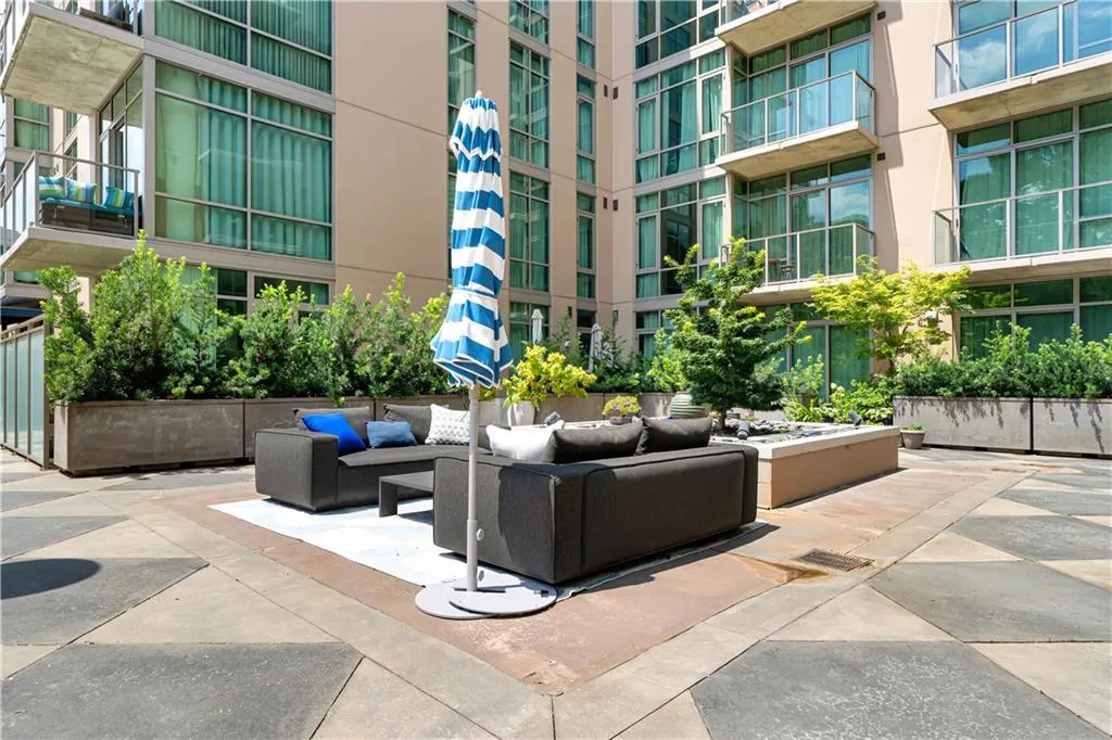 905 Juniper Street Ne Unit 805, Atlanta, Georgia 30309, 3 Bedrooms Bedrooms, ,2 BathroomsBathrooms,Residential,For Sale,905 Juniper Street Ne Unit 805,7605212