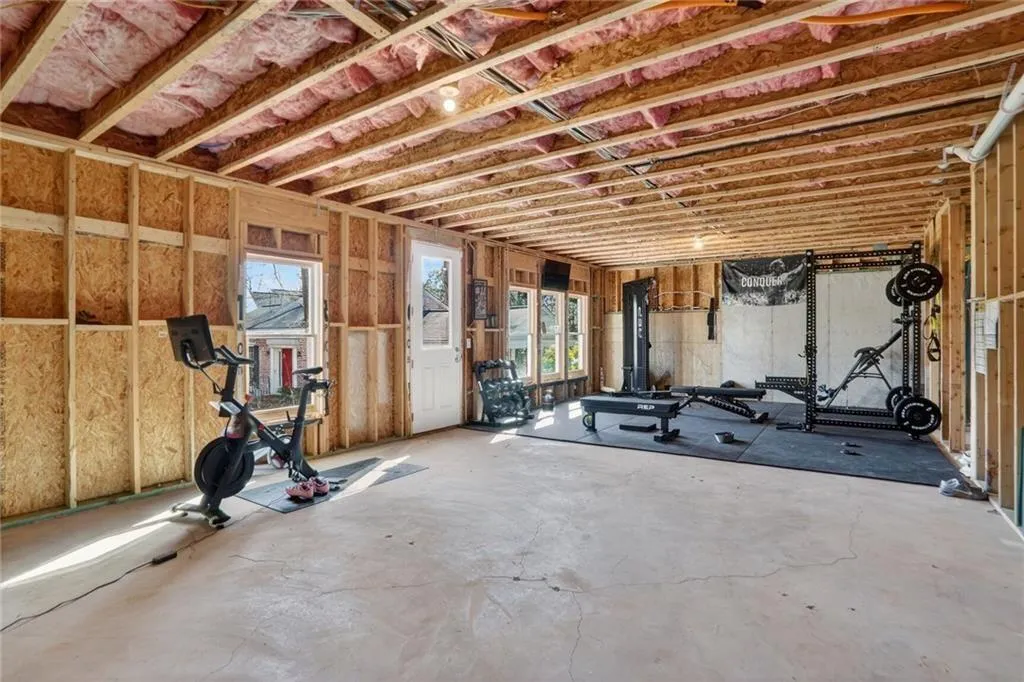 287 Green Hill Road, Atlanta, Georgia 30342, 5 Bedrooms Bedrooms, ,4 BathroomsBathrooms,Residential,For Sale,287 Green Hill Road,7725388