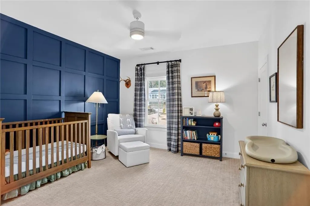 287 Green Hill Road, Atlanta, Georgia 30342, 5 Bedrooms Bedrooms, ,4 BathroomsBathrooms,Residential,For Sale,287 Green Hill Road,7725388