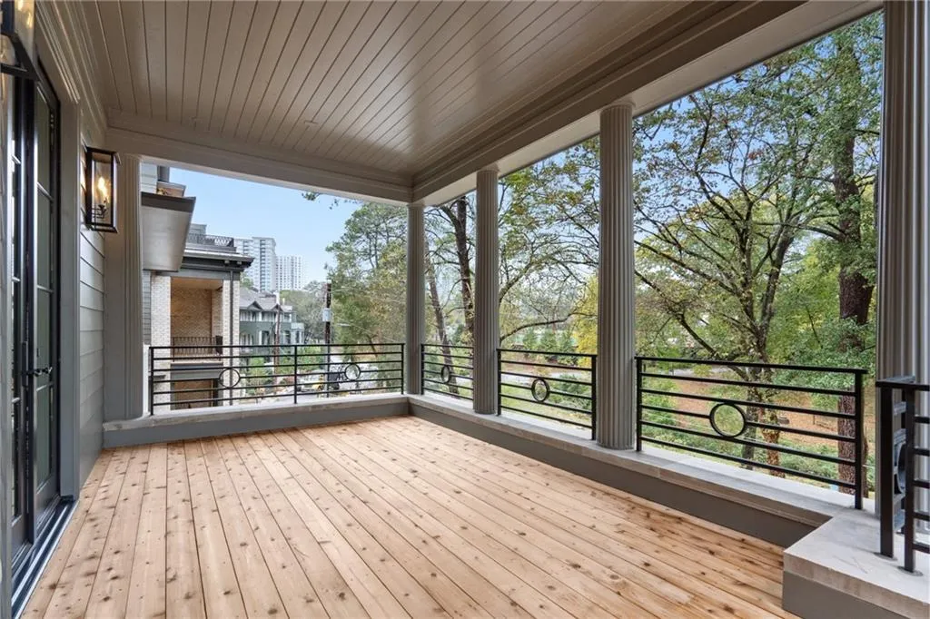 89 Sheridan Drive Ne, Atlanta, Georgia 30305, 4 Bedrooms Bedrooms, ,3 BathroomsBathrooms,Residential,For Sale,89 Sheridan Drive Ne,7603488