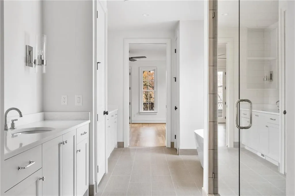 89 Sheridan Drive Ne, Atlanta, Georgia 30305, 4 Bedrooms Bedrooms, ,3 BathroomsBathrooms,Residential,For Sale,89 Sheridan Drive Ne,7603488