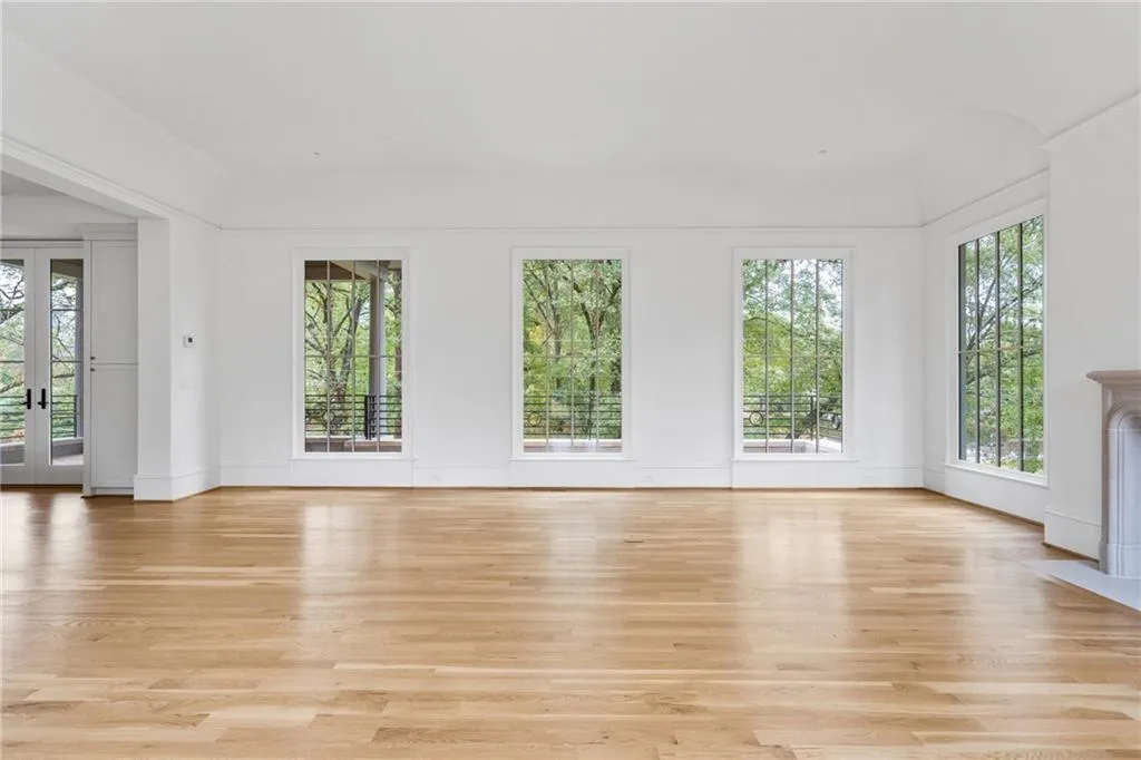 89 Sheridan Drive Ne, Atlanta, Georgia 30305, 4 Bedrooms Bedrooms, ,3 BathroomsBathrooms,Residential,For Sale,89 Sheridan Drive Ne,7603488