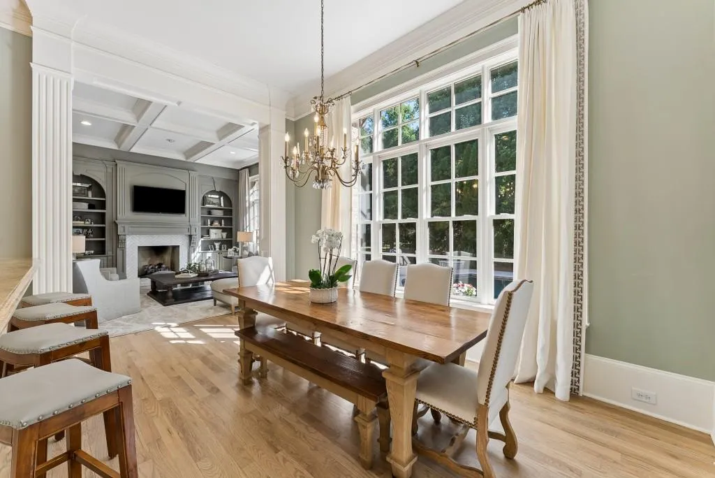 Breakfast Nook