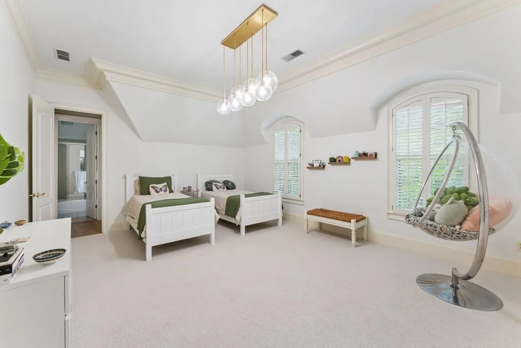 Additional Bedroom