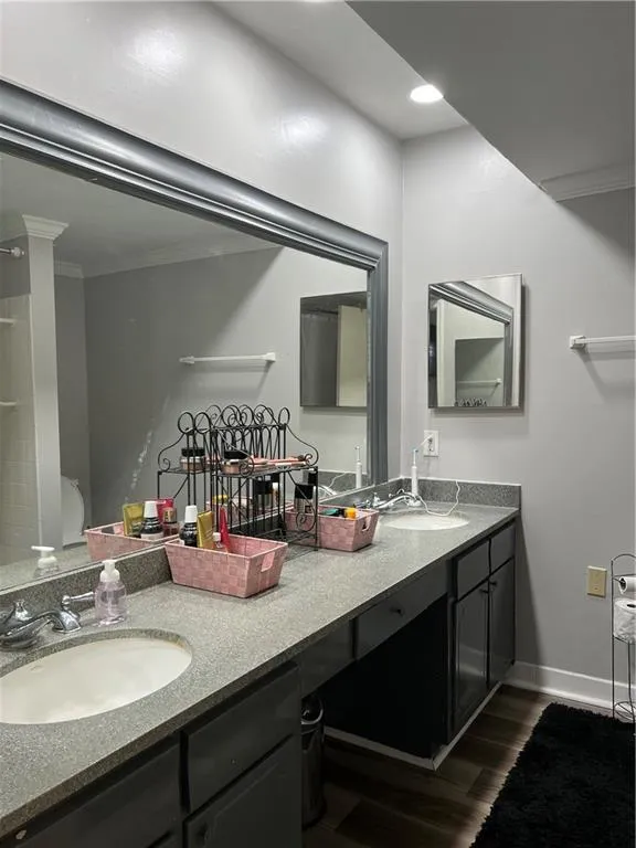 6851 Roswell Road Unit M5, Sandy Springs, Georgia 30328, 3 Bedrooms Bedrooms, ,2 BathroomsBathrooms,Residential,Sold,6851 Roswell Road Unit M5,7120732