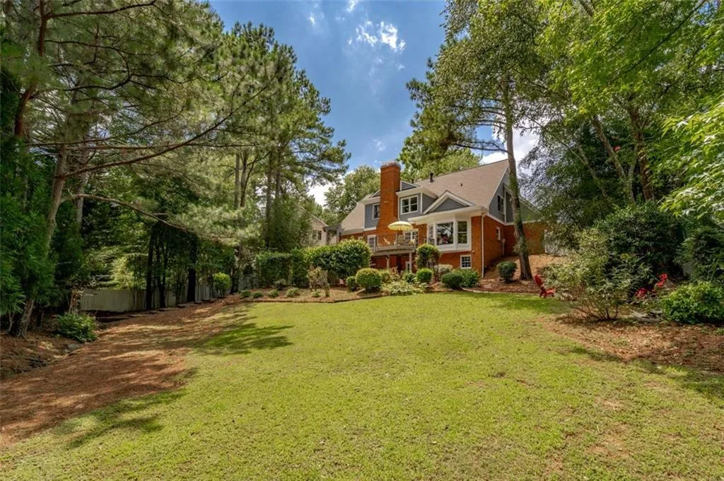 415 Ashdowne Way, Atlanta, Georgia 30350, 5 Bedrooms Bedrooms, ,4 BathroomsBathrooms,Residential,Sold,415 Ashdowne Way,6916049