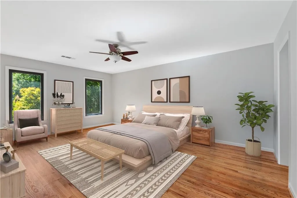 Primary bedroom - Virtually Staged