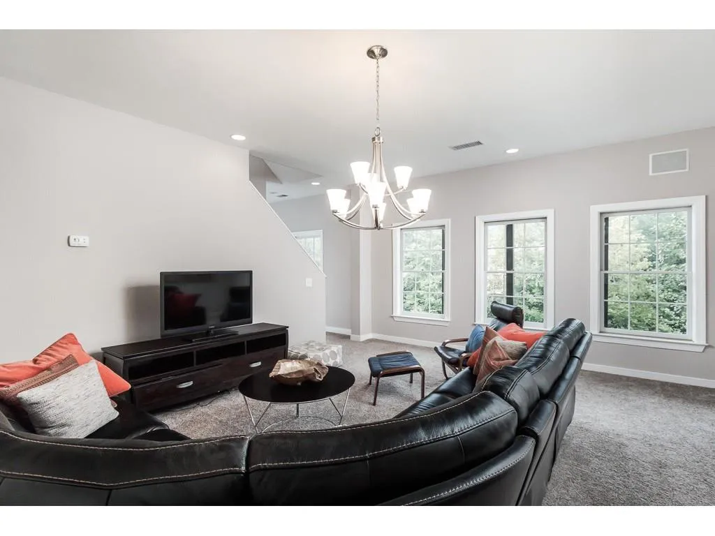 5795 De Claire Court, Sandy Springs, Georgia 30328, 4 Bedrooms Bedrooms, ,5 BathroomsBathrooms,Residential,Sold,5795 De Claire Court,6093184