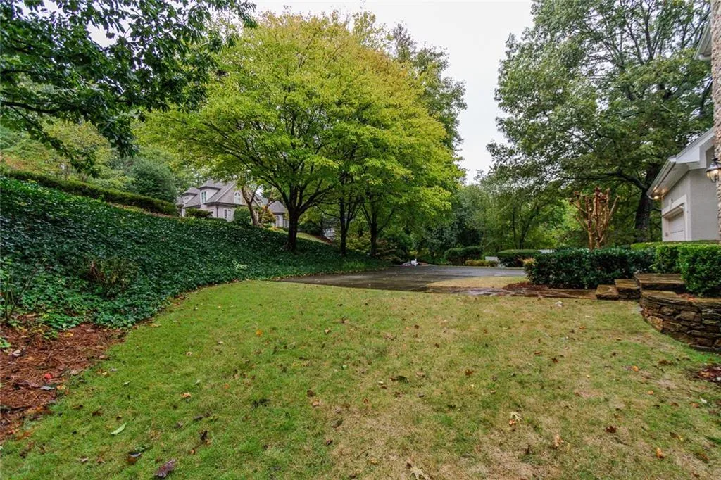 5795 De Claire Court, Sandy Springs, Georgia 30328, 4 Bedrooms Bedrooms, ,5 BathroomsBathrooms,Residential,Sold,5795 De Claire Court,6093184