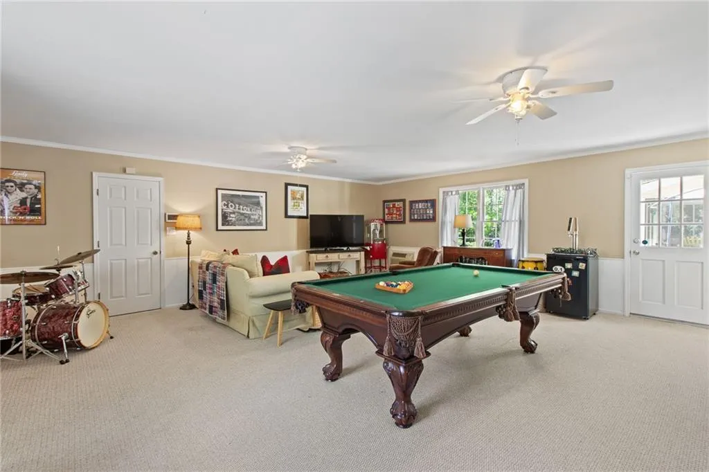 555 Cambridge Way, Atlanta, Georgia 30328, 6 Bedrooms Bedrooms, ,3 BathroomsBathrooms,Residential,Sold,555 Cambridge Way,7361927