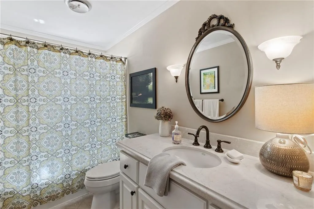555 Cambridge Way, Atlanta, Georgia 30328, 6 Bedrooms Bedrooms, ,3 BathroomsBathrooms,Residential,Sold,555 Cambridge Way,7361927