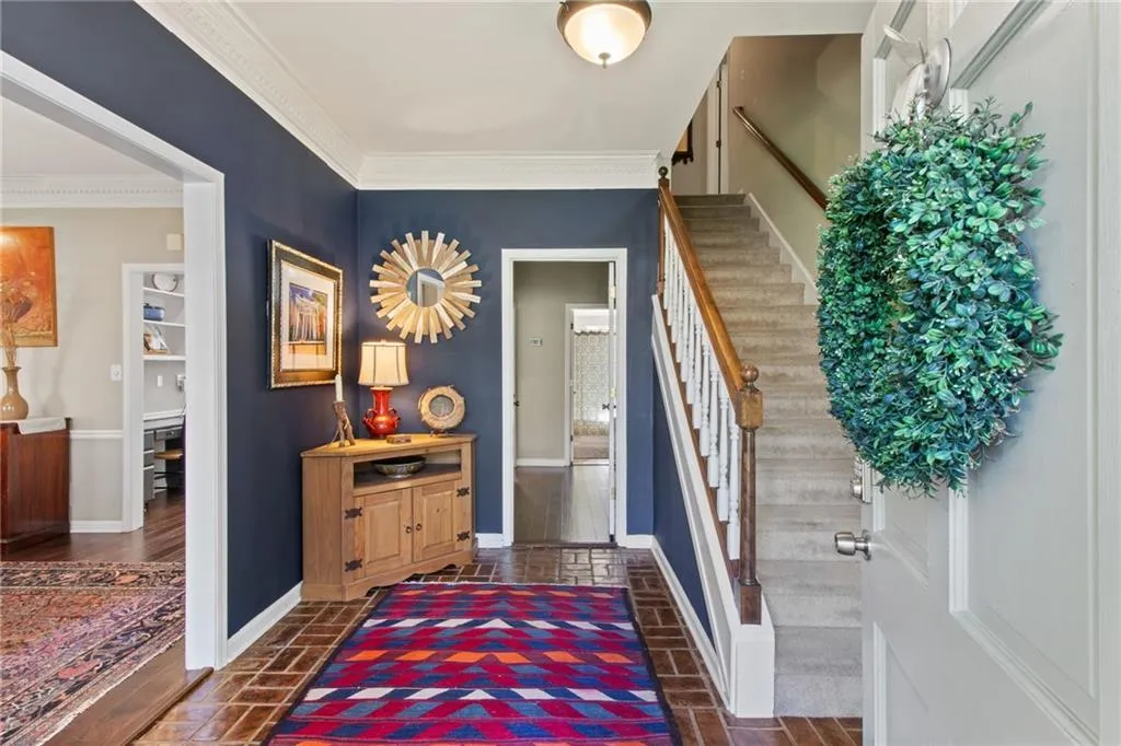 555 Cambridge Way, Atlanta, Georgia 30328, 6 Bedrooms Bedrooms, ,3 BathroomsBathrooms,Residential,Sold,555 Cambridge Way,7361927