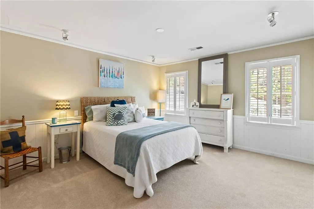 555 Cambridge Way, Atlanta, Georgia 30328, 6 Bedrooms Bedrooms, ,3 BathroomsBathrooms,Residential,Sold,555 Cambridge Way,7361927