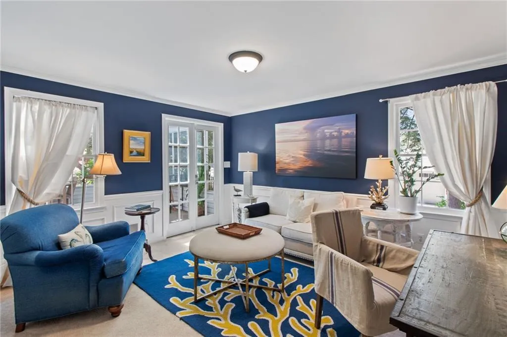 555 Cambridge Way, Atlanta, Georgia 30328, 6 Bedrooms Bedrooms, ,3 BathroomsBathrooms,Residential,Sold,555 Cambridge Way,7361927