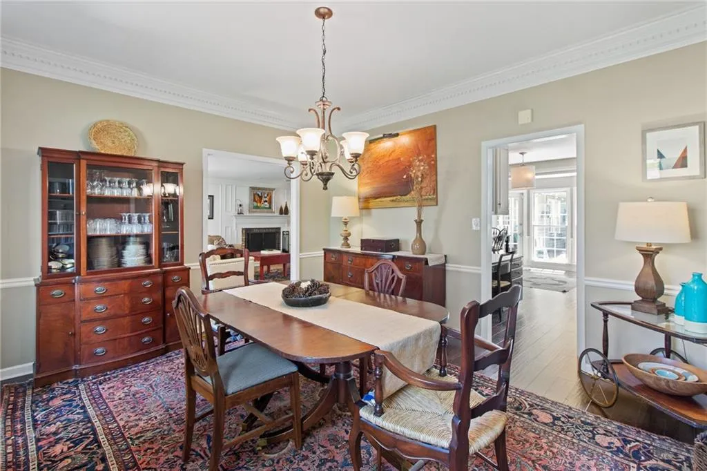555 Cambridge Way, Atlanta, Georgia 30328, 6 Bedrooms Bedrooms, ,3 BathroomsBathrooms,Residential,Sold,555 Cambridge Way,7361927