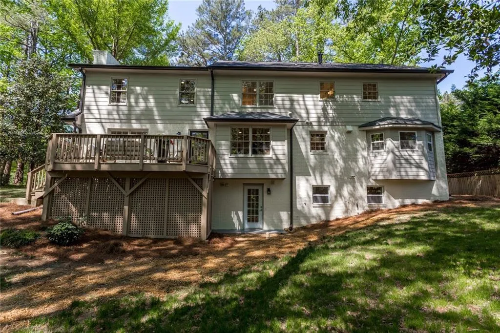 6985 Wycombe Road, Sandy Springs, Georgia 30328, 6 Bedrooms Bedrooms, ,5 BathroomsBathrooms,Residential,Sold,6985 Wycombe Road,7036594
