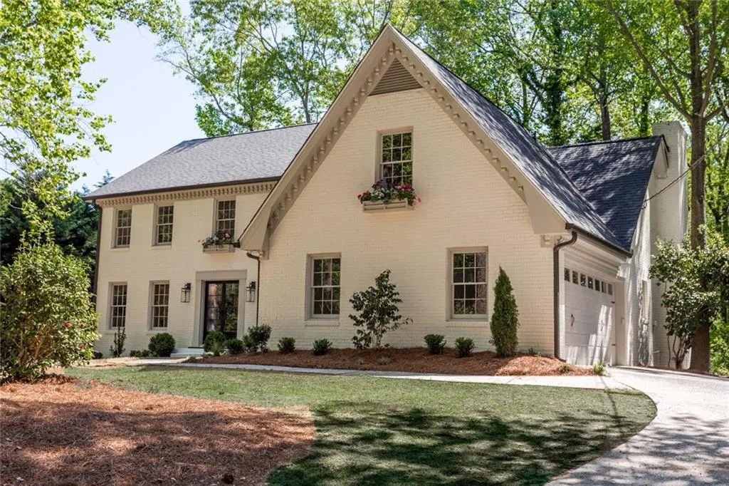 6985 Wycombe Road, Sandy Springs, Georgia 30328, 6 Bedrooms Bedrooms, ,5 BathroomsBathrooms,Residential,Sold,6985 Wycombe Road,7036594