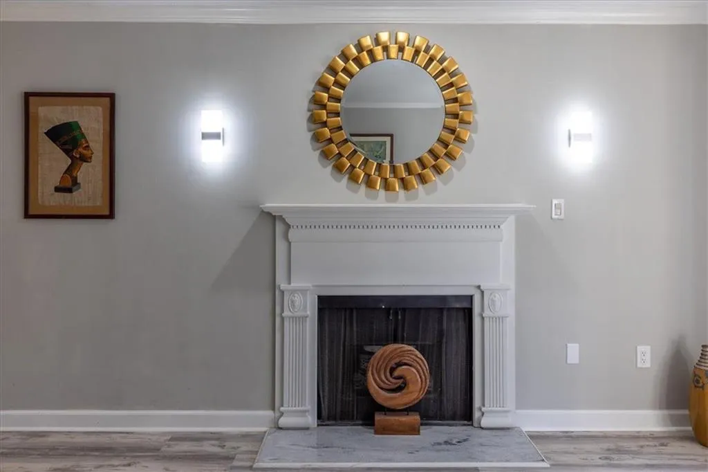 3203 Lenox Road Ne Unit 24, Atlanta, Georgia 30324, 3 Bedrooms Bedrooms, 0 ,2 BathroomsBathrooms,Residential,For Sale,3203 Lenox Road Ne Unit 24,7716388