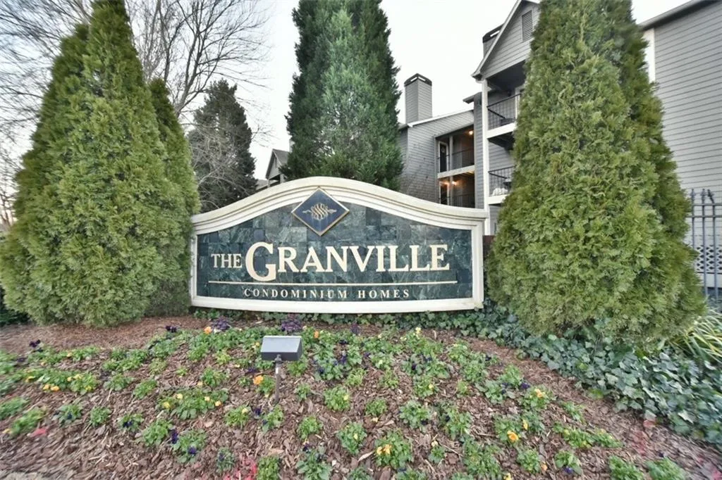 223 Granville Court, Atlanta, Georgia 30328, 2 Bedrooms Bedrooms, ,2 BathroomsBathrooms,Residential,Sold,223 Granville Court,5646831