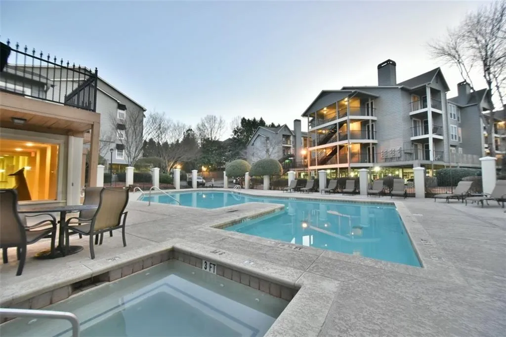 223 Granville Court, Atlanta, Georgia 30328, 2 Bedrooms Bedrooms, ,2 BathroomsBathrooms,Residential,Sold,223 Granville Court,5646831