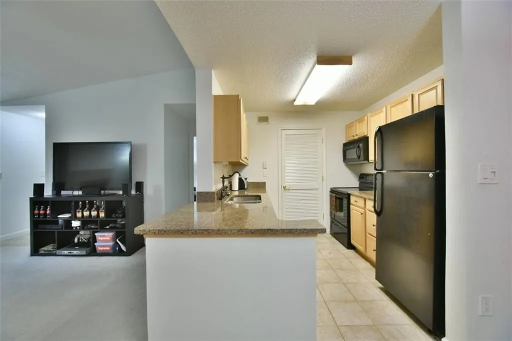 223 Granville Court, Atlanta, Georgia 30328, 2 Bedrooms Bedrooms, ,2 BathroomsBathrooms,Residential,Sold,223 Granville Court,5646831