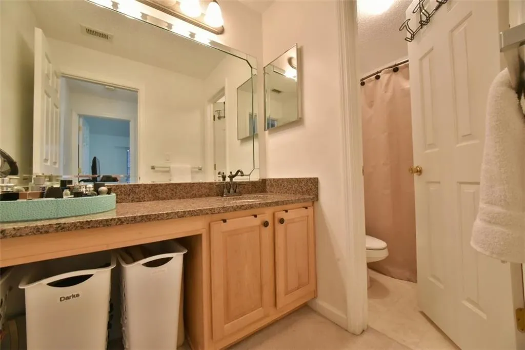 223 Granville Court, Atlanta, Georgia 30328, 2 Bedrooms Bedrooms, ,2 BathroomsBathrooms,Residential,Sold,223 Granville Court,5646831